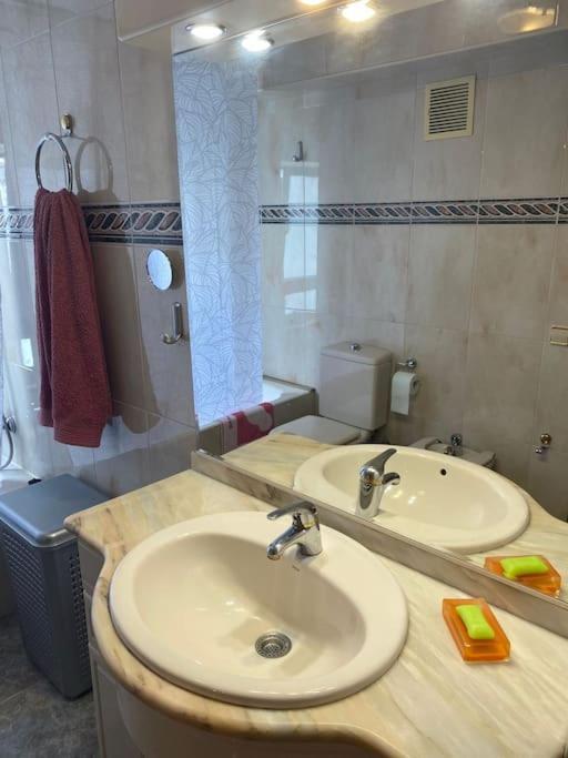 La Lila 5 Apartman Oviedo Kültér fotó
